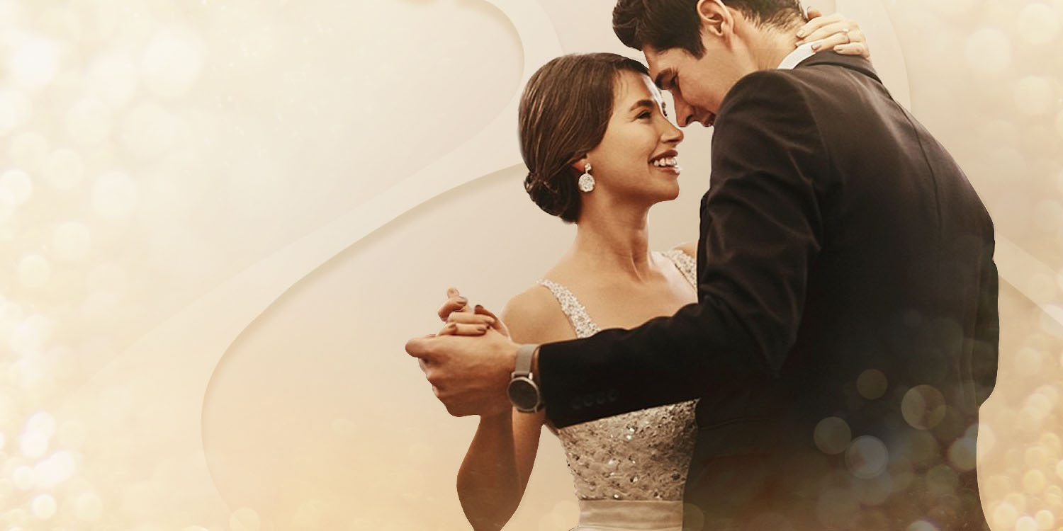 coppia che balla al loro matrimonio